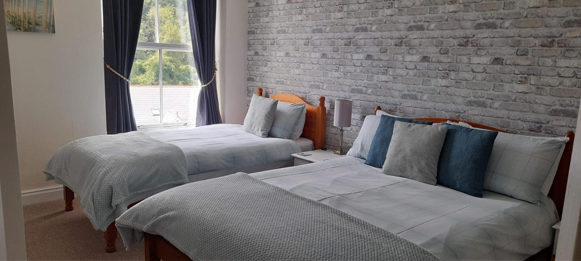 Bed and Breakfast Saffron House Combe Martin Esterno foto
